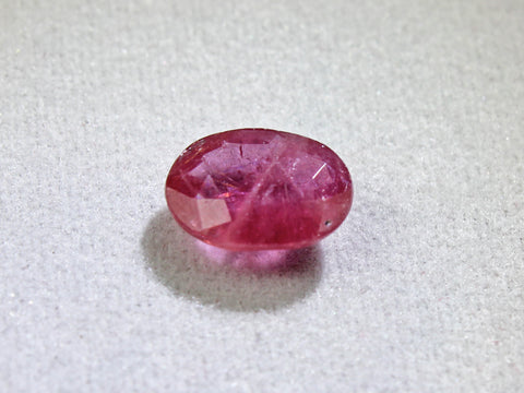 Ruby (1.83 carats)